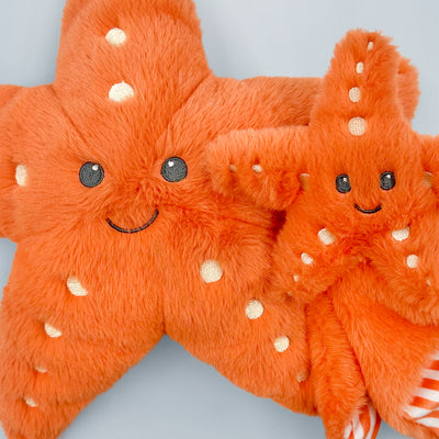 Stella Starfish Soft Toy and Stella Starfish Comforter Gift Set, Close Up