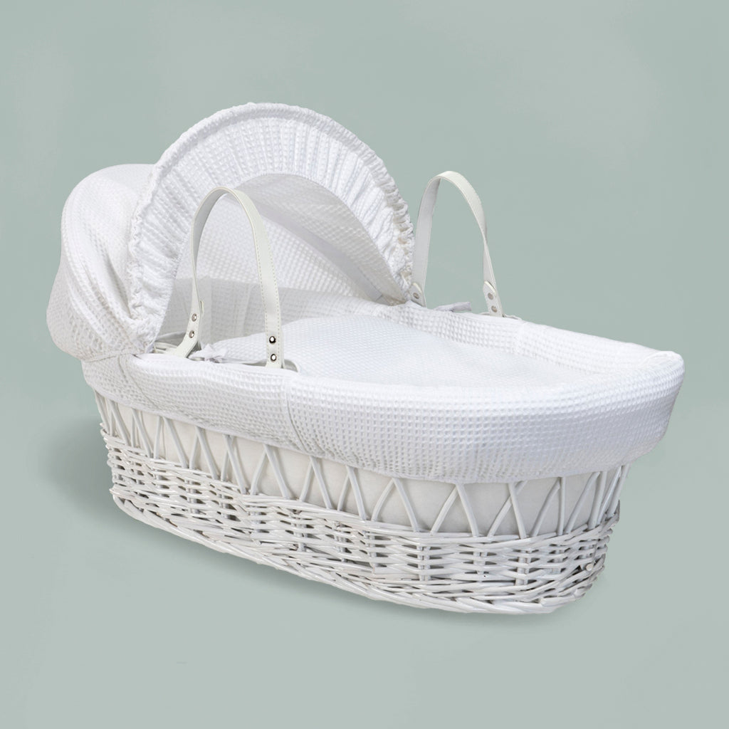 White baby moses basket, baby gift, baby buying moses basket, baby bedding, baby blanket, baby, baby shower gift, changing basket